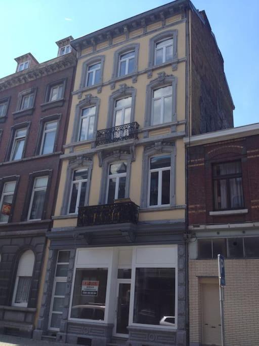 Joli Appartement 2 Chambres A Liège Dış mekan fotoğraf